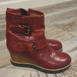 Diba Red Leather Wedge Boots with Buckles